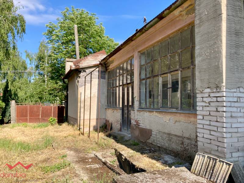 Pozemok, starý rodinný dom, na predaj, Vlčany, Šaľa, Danubioreal, realitná kancelária, Helena Schulczová, Komárno