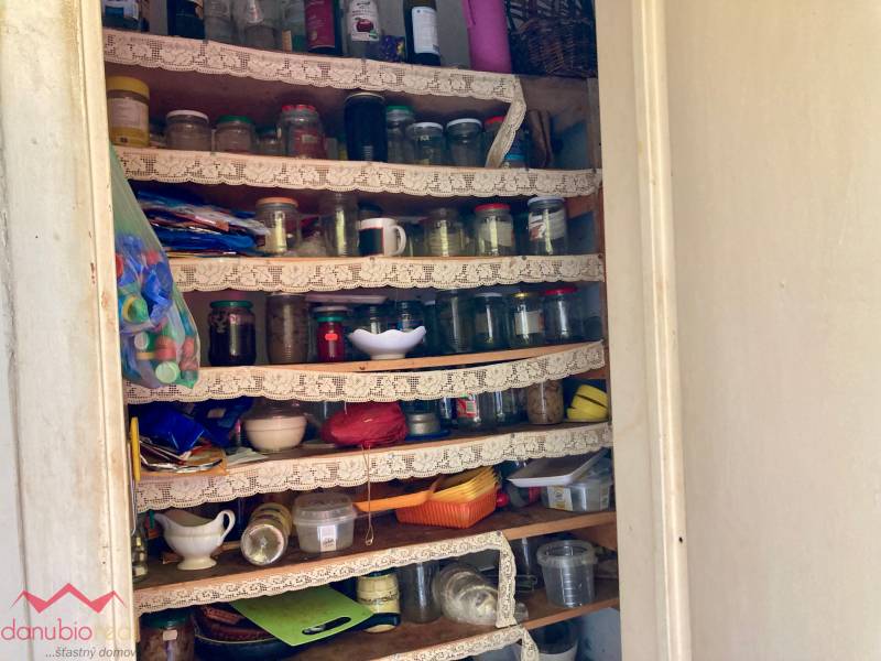 4-izbový, byt, na predaj, s balkónom, Komárno, Helena Schulczová, Danubioreal, realitná kancelária