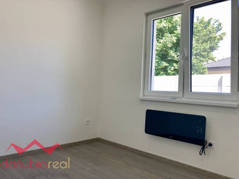 Rodinný dom, 4-izby, novostavba, Kolárovo, Danubioreal, realitná kancelária, Helena Schulczová