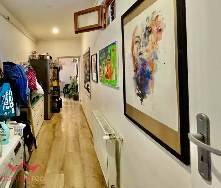 Rodinný dom na predaj, eladó ház, meštiansky dom, centrum, Komárno, Danubioreal- realitná kancelária, Helena Schulczová