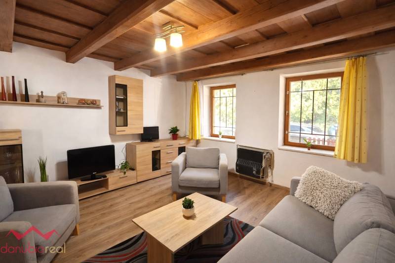 Danubioreal - realitna kancelária, Irena Petrovicsová , na predaj penzión v Podhájskej , eladó  panzió  Podhájszkában  11.jpg