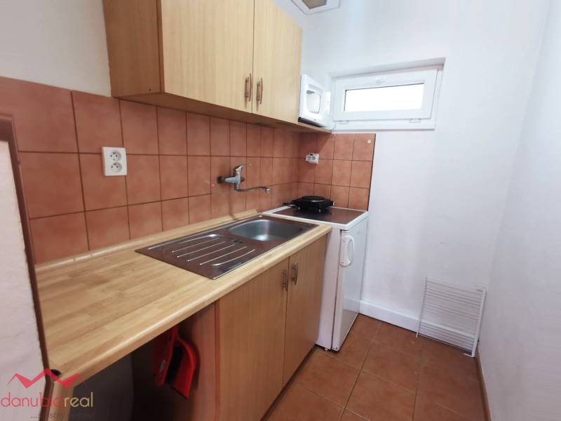 Danubioreal - realitna kancelária, Irena Petrovicsová , na predaj penzión v Podhájskej , eladó  panzió  Podhájszkában  6.jpg