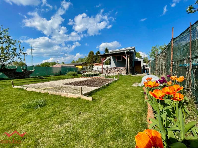 Na predaj, záhrada, chata, Nová Osada, Komárno, Danubioreal- realitná kancelária, Helena Schulczová